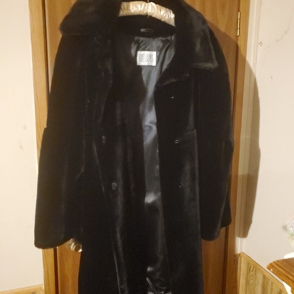 Bill Blass mink coat - Picture 4 of 8